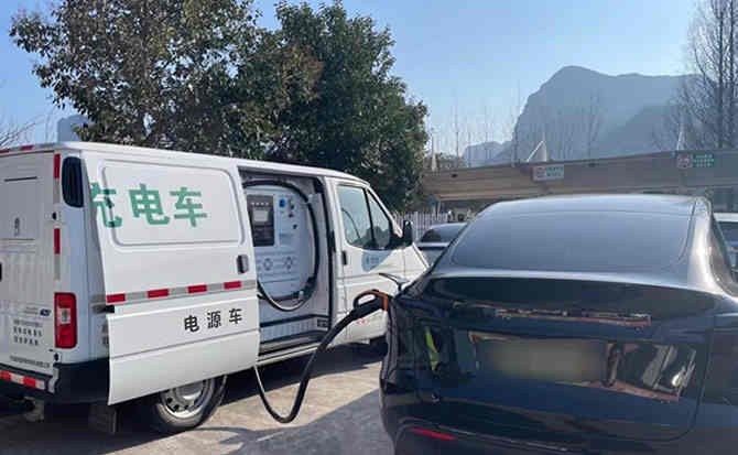 石排镇汽车搭电